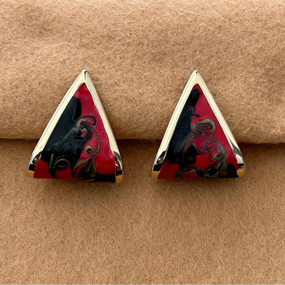 Super Retro Cool Enamel Funky Pierced Earrings Gold Tone w Red & Blue
